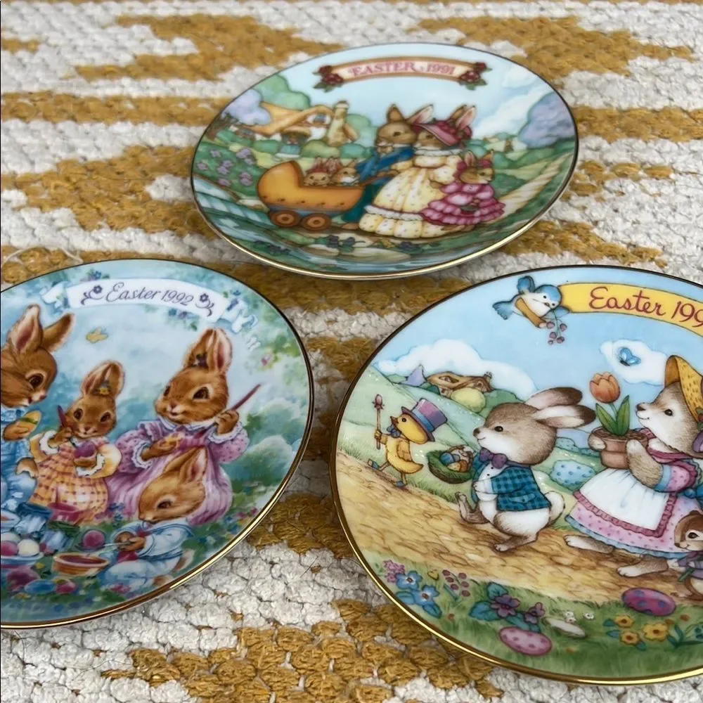Avon Easter Collectible Plates Set 1991 1992 1993 Bunny Porcelain 22K Gold Trim
